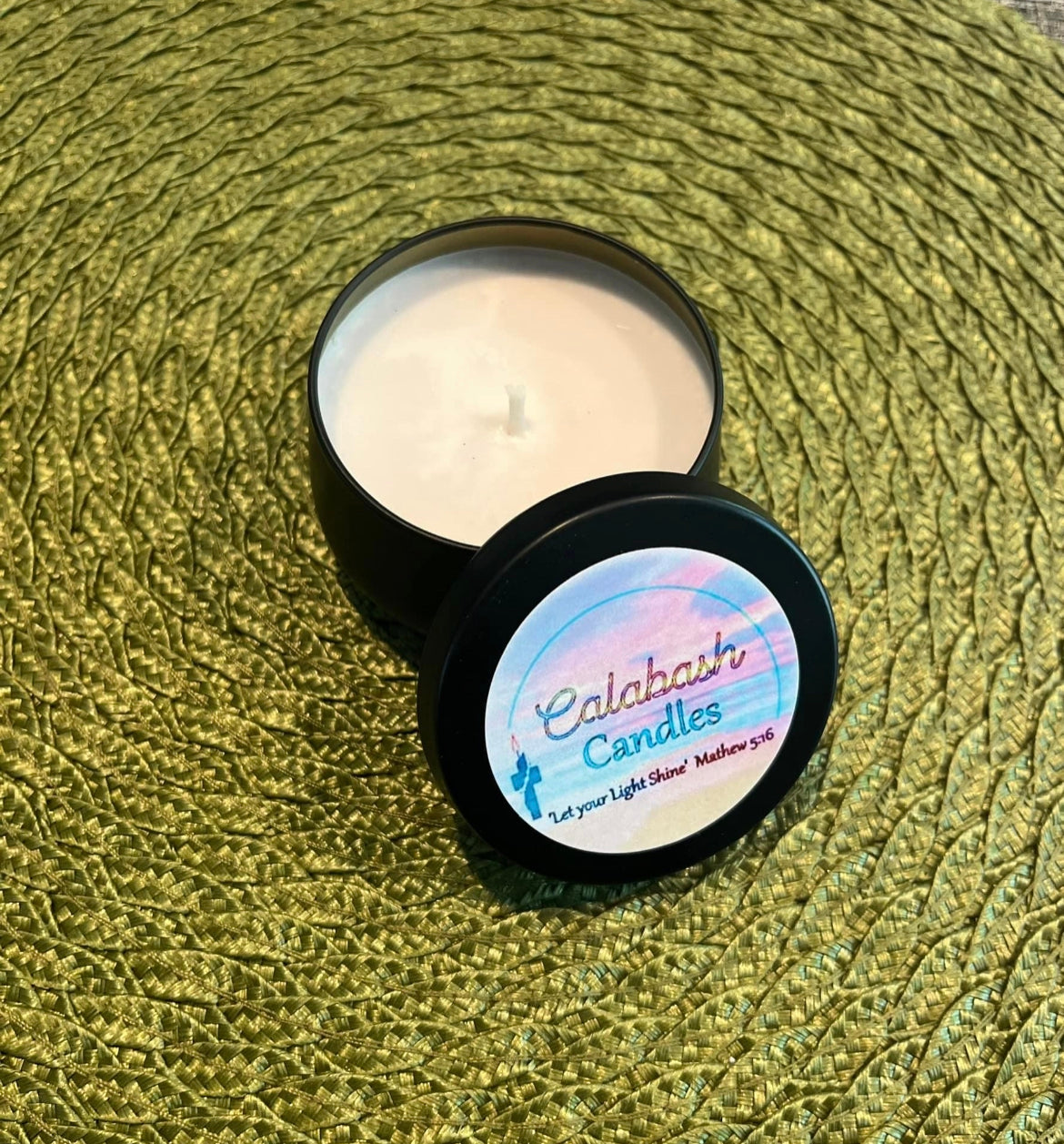 FRESH LINEN Scent Candle